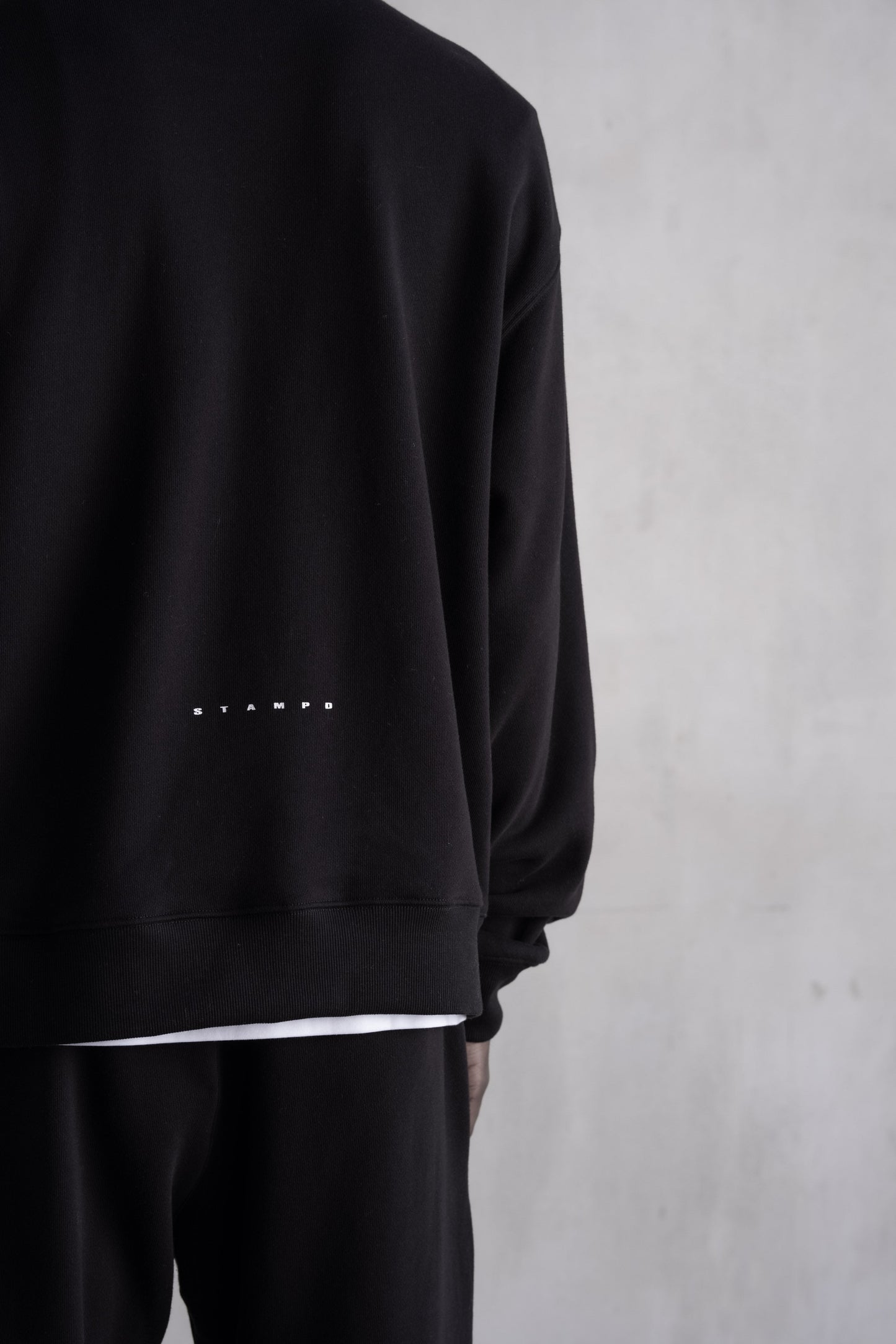 LA 001 Crewneck