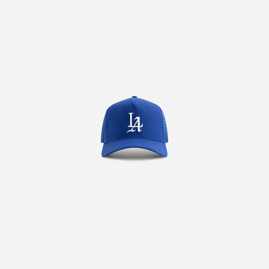 LA 001 Structured Trucker