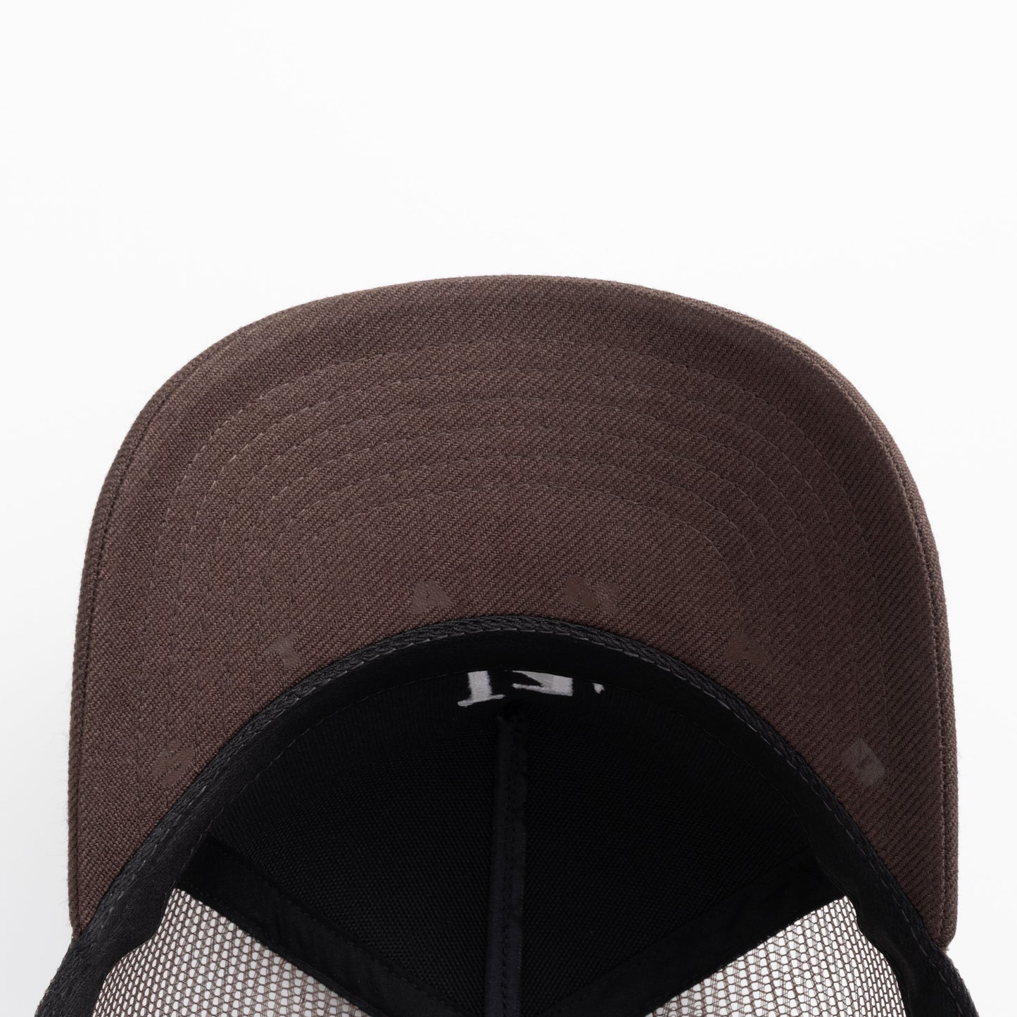 LA 001 Structured Trucker