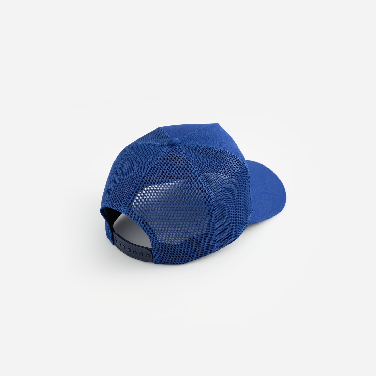 LA 001 Structured Trucker