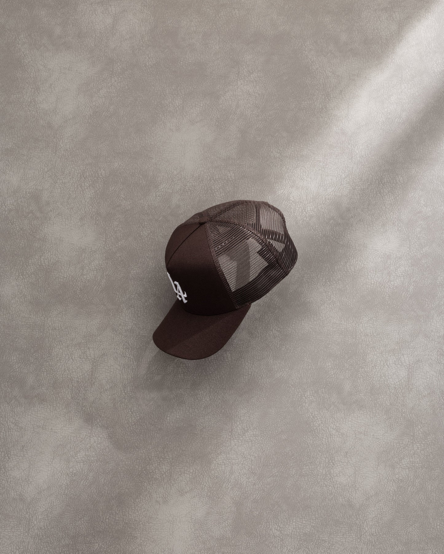 LA 001 Structured Trucker