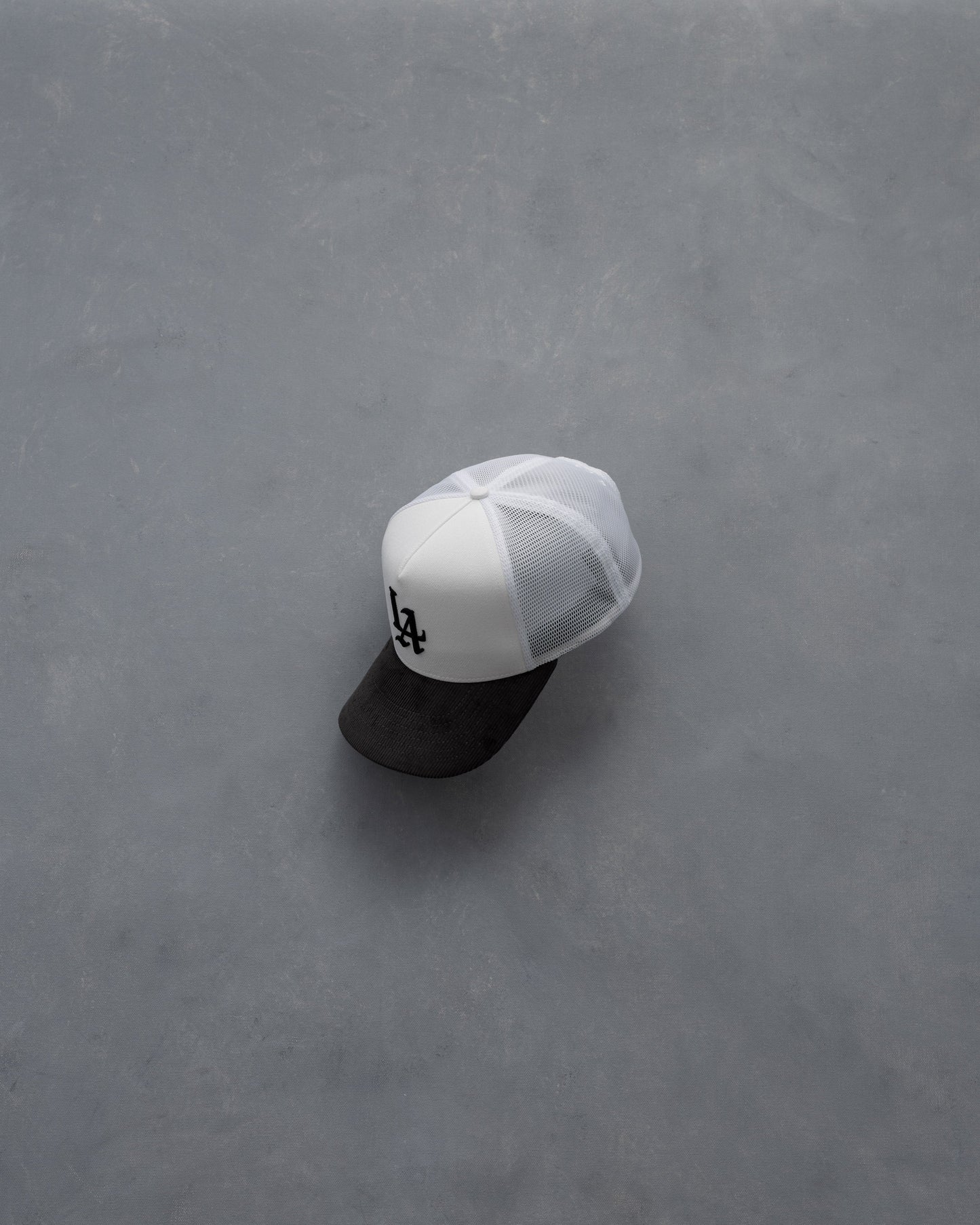 LA 001 S Cord Trucker