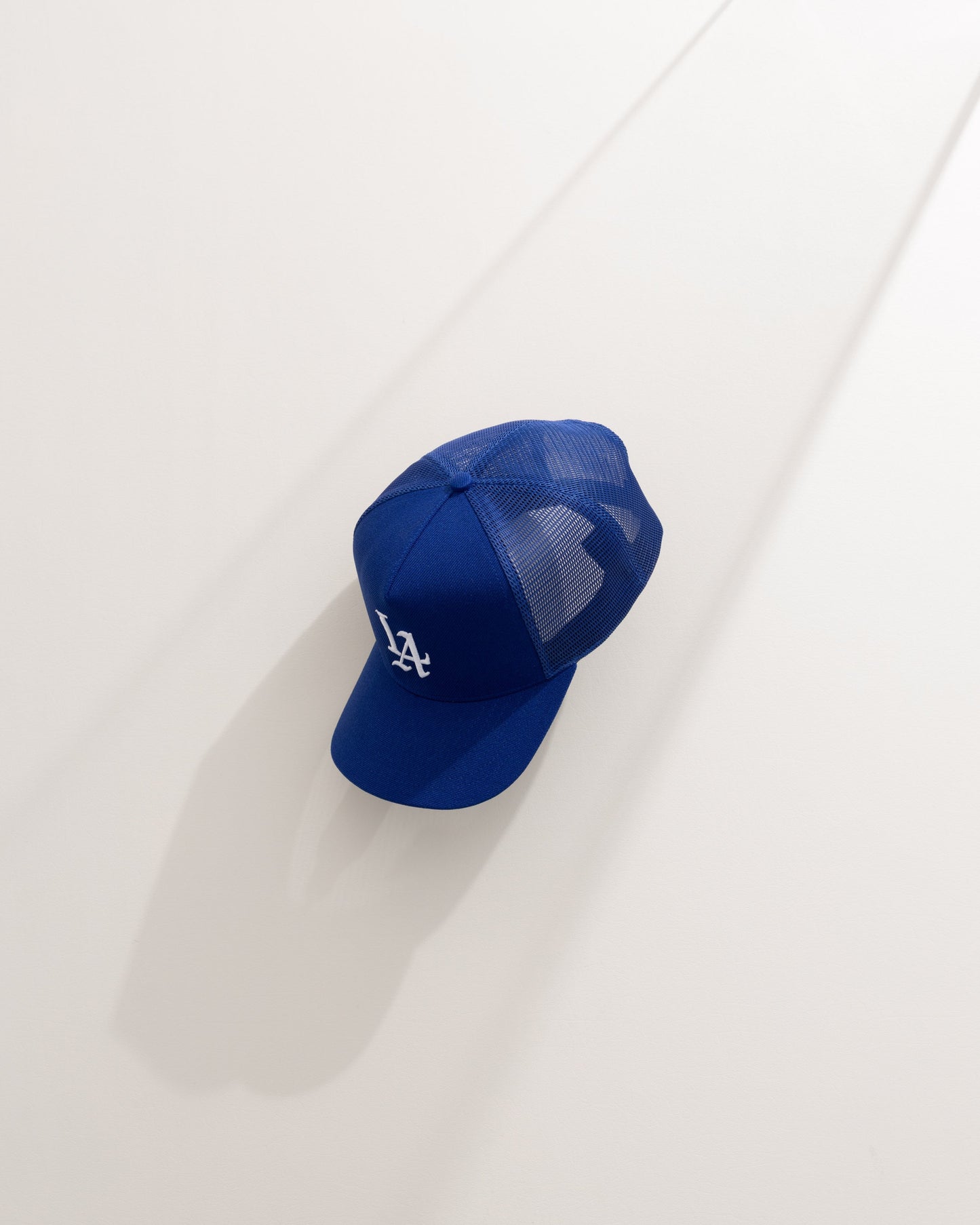 LA 001 Structured Trucker