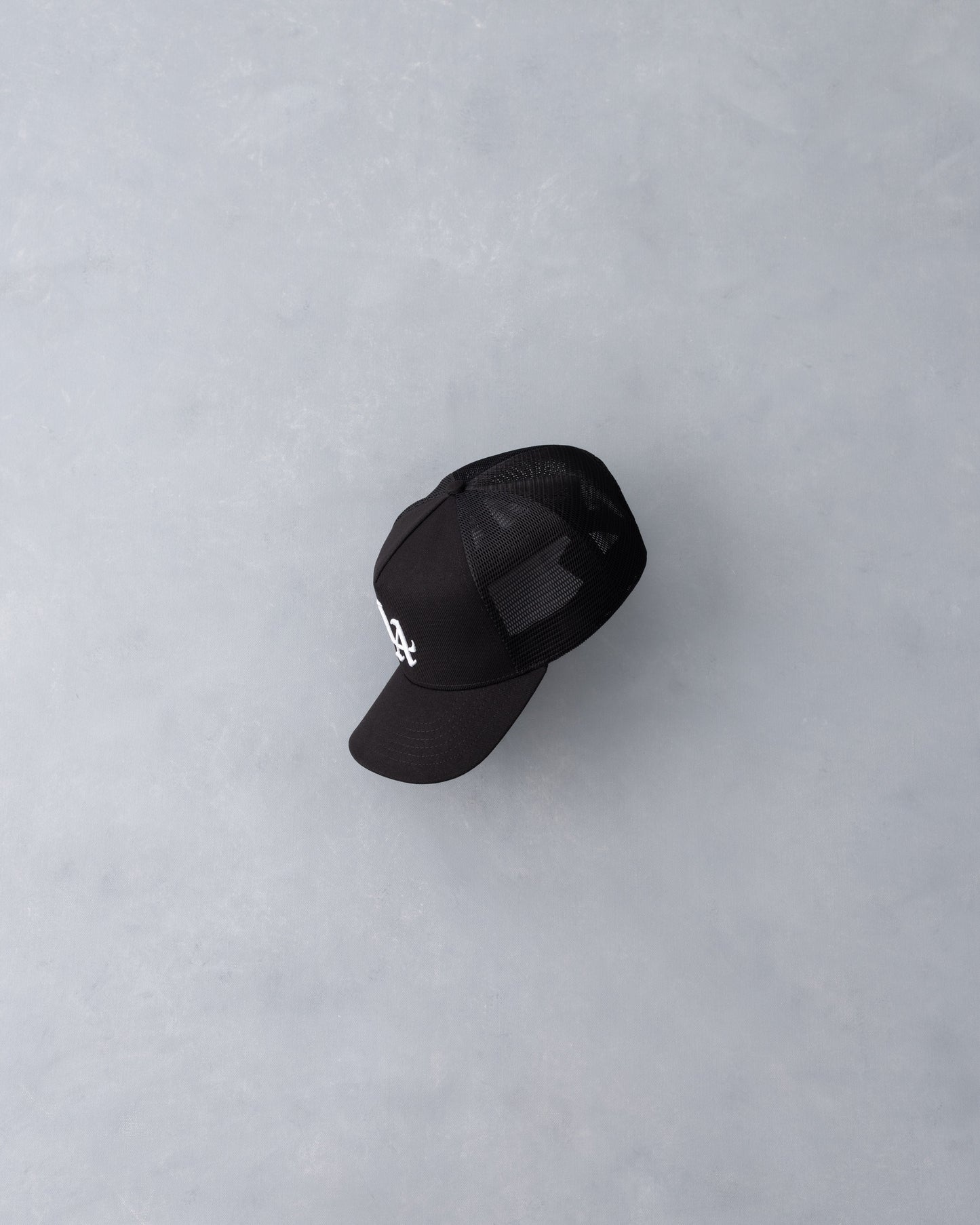 LA 001 Structured Trucker