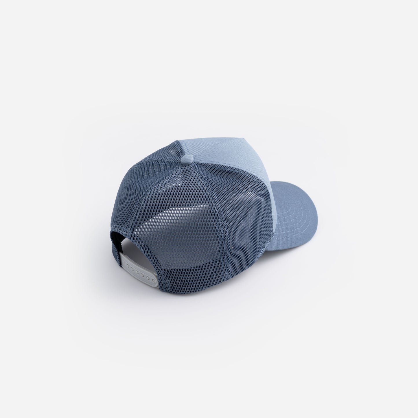 LA 001 Twill Trucker