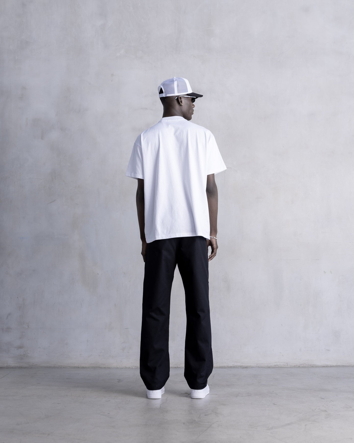 NY 002 Monogram Relaxed Tee