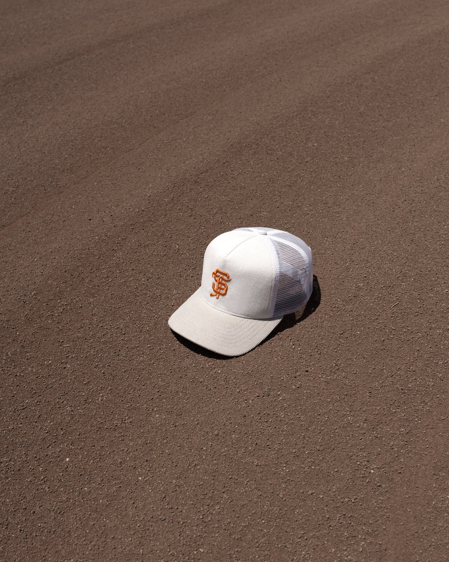 SF 001 Corduroy Trucker