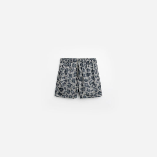 Digital Leopard Trunk